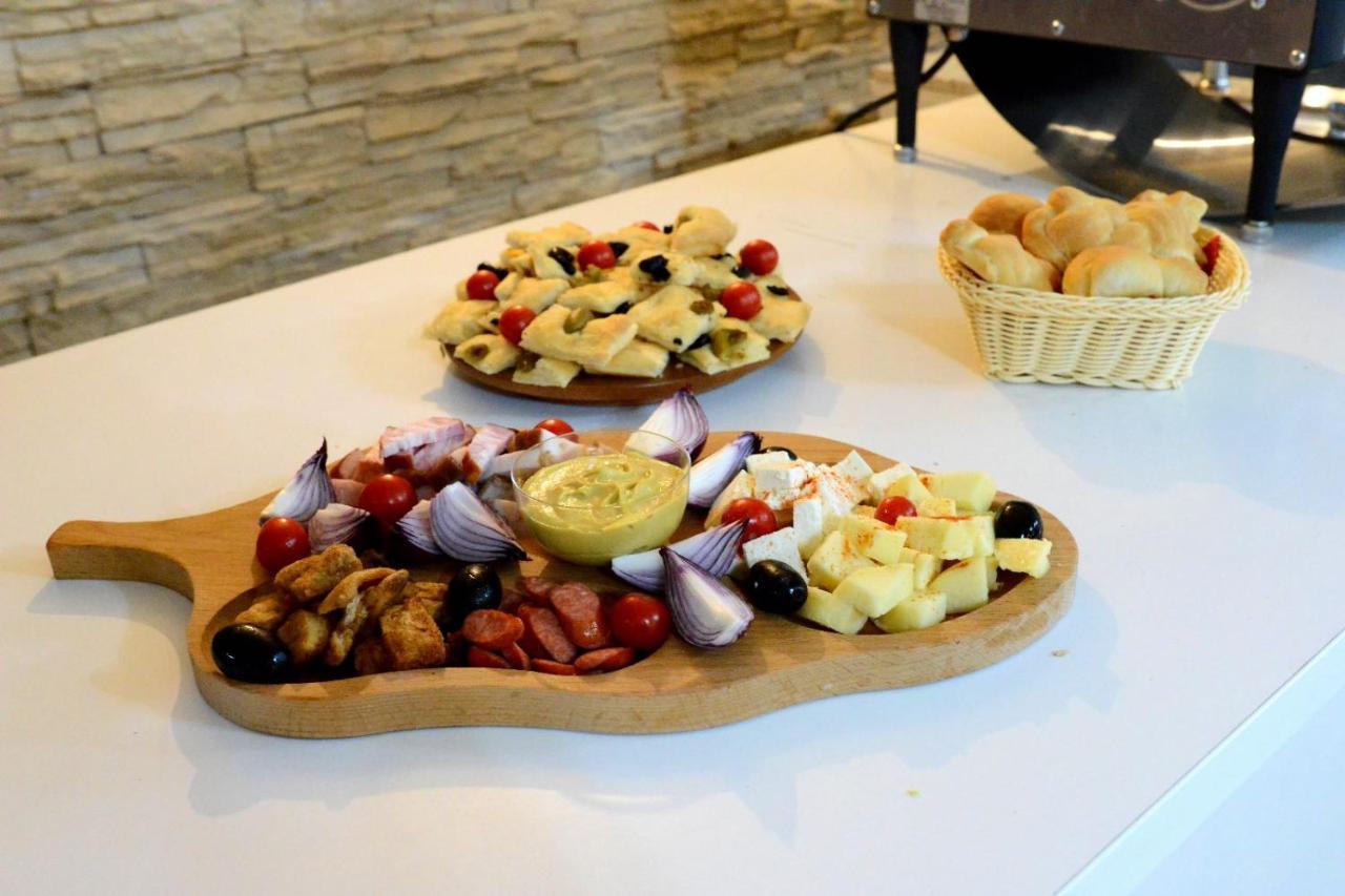Soimul Hotel 3*
